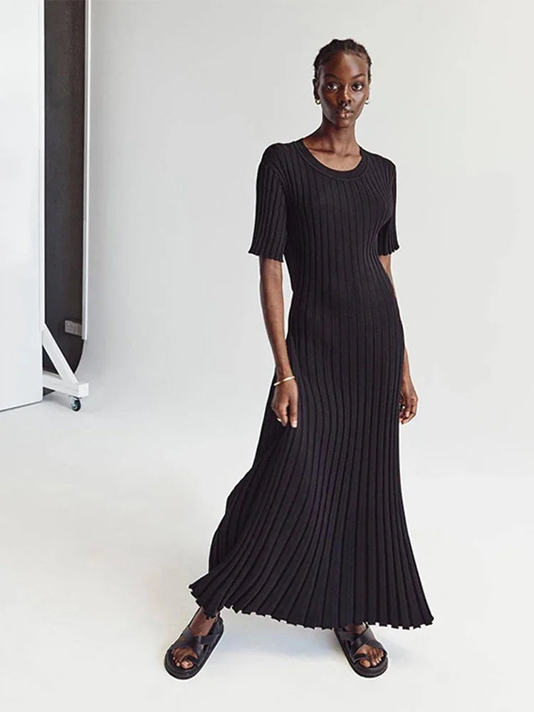 Knitted Pleated Long Dress